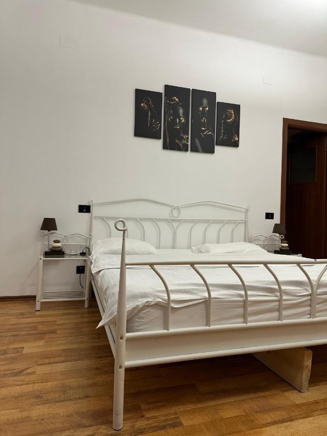 Appartement Casa Mendeleev à Bucarest Extérieur photo