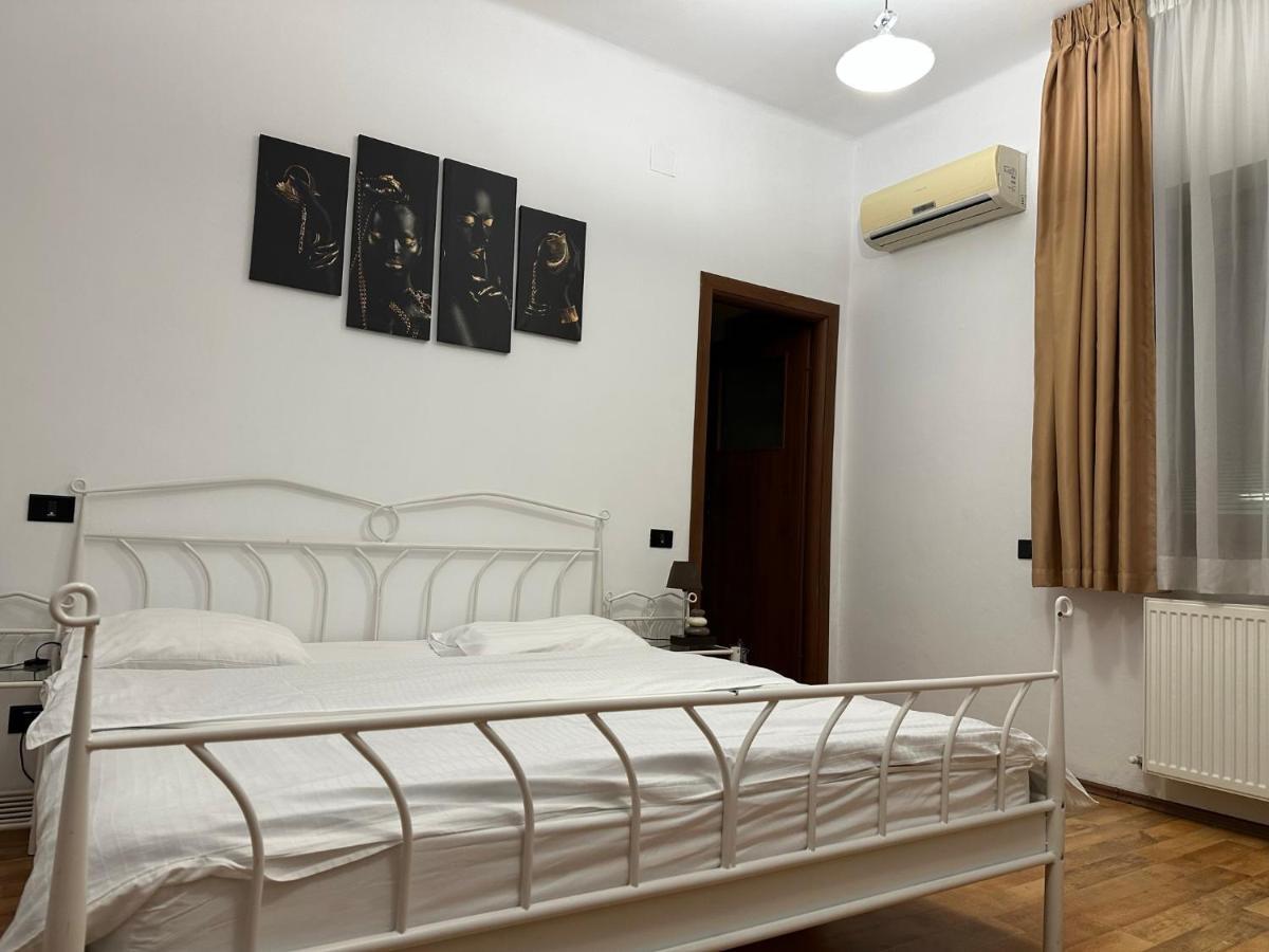 Appartement Casa Mendeleev à Bucarest Extérieur photo